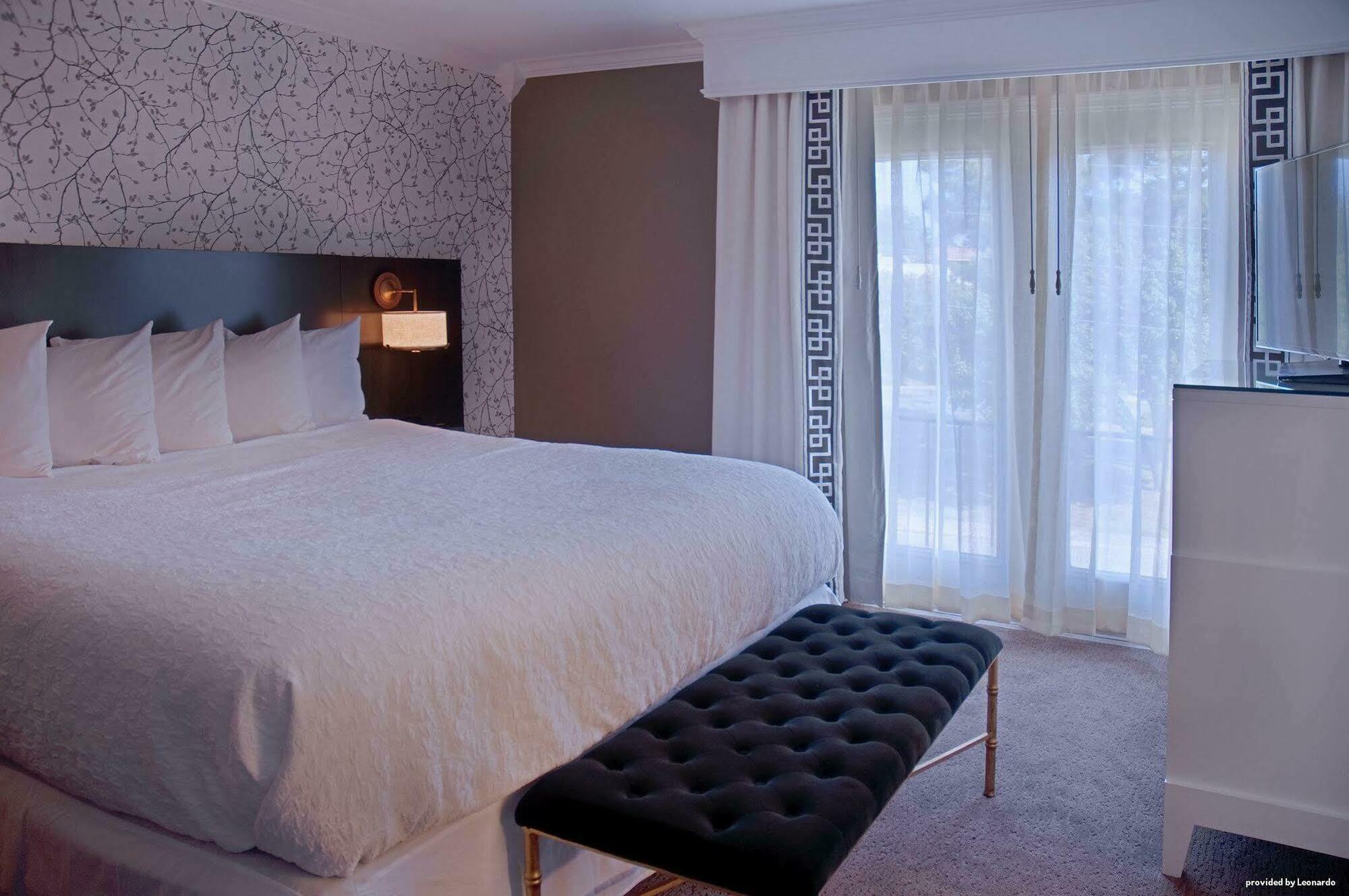 The Burgundy Hotel, Tapestry Collection By Hilton Hotel 4*